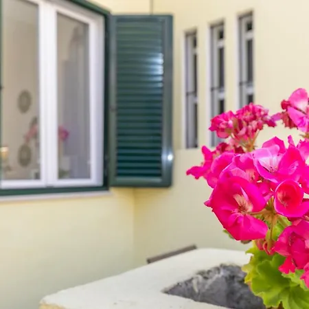 Appartement Each-house Bica 1 *